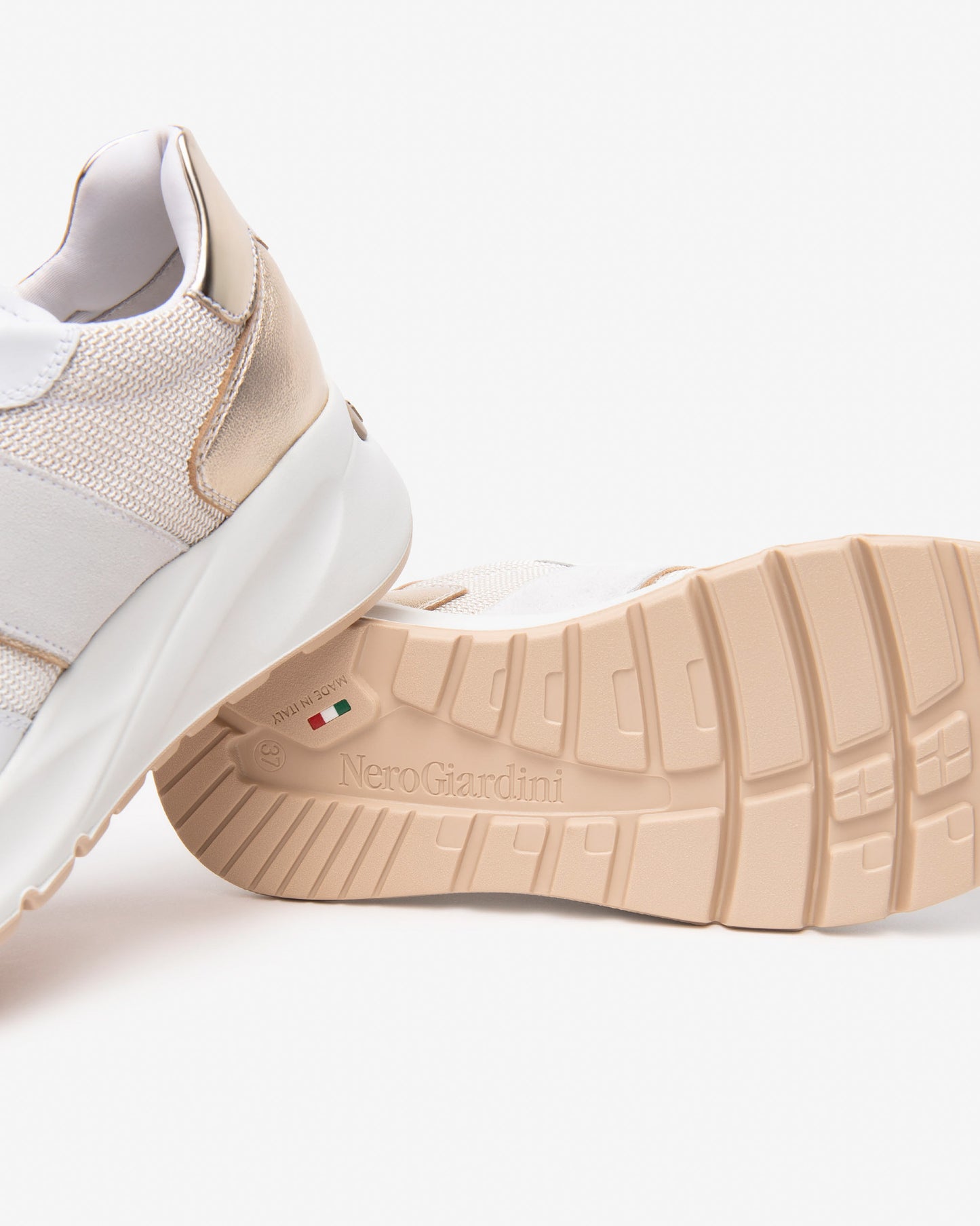 Baskets Manzanillo Beiges