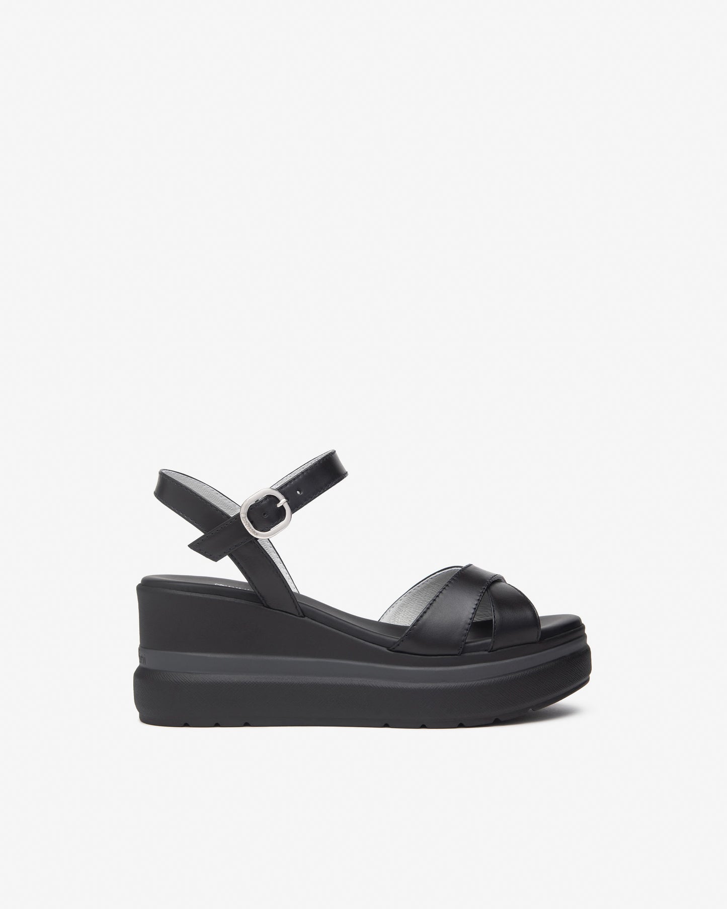 Sandales Paso Noires Article 513510 Marque Italie NeroGiardini Chaussures Cuir Femmes Magasins France Nouvelle Collection Printemps été 2025