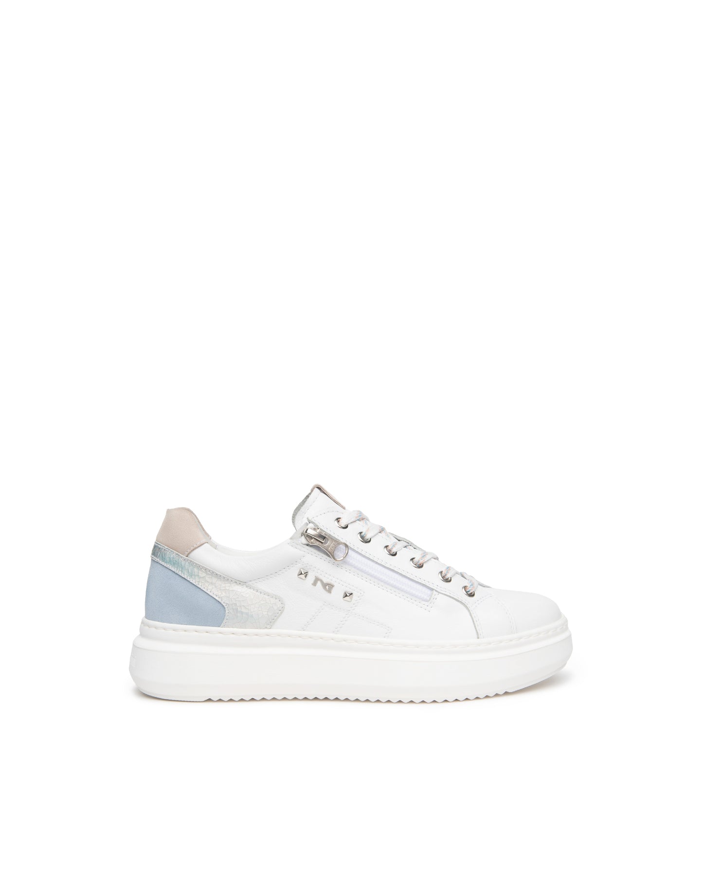 Baskets Wollong Blanches