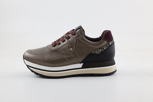 Baskets Tarbaek Bronzes E514090 Chaussures femmes Marque NeroGiardini Italie Cuir Nouvelle collection automne hiver 2025 Magasins France