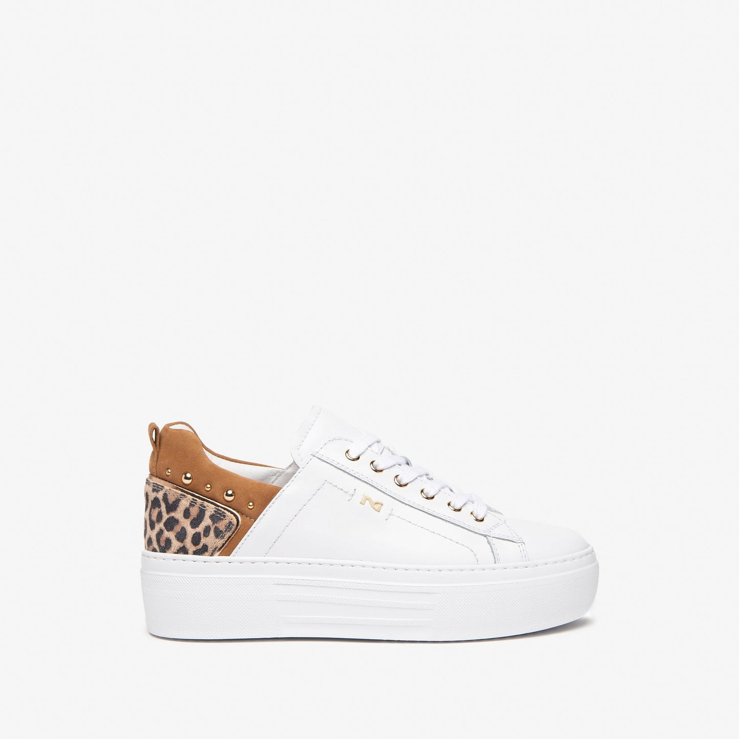 Scarpe da ginnastica leopardate bianche