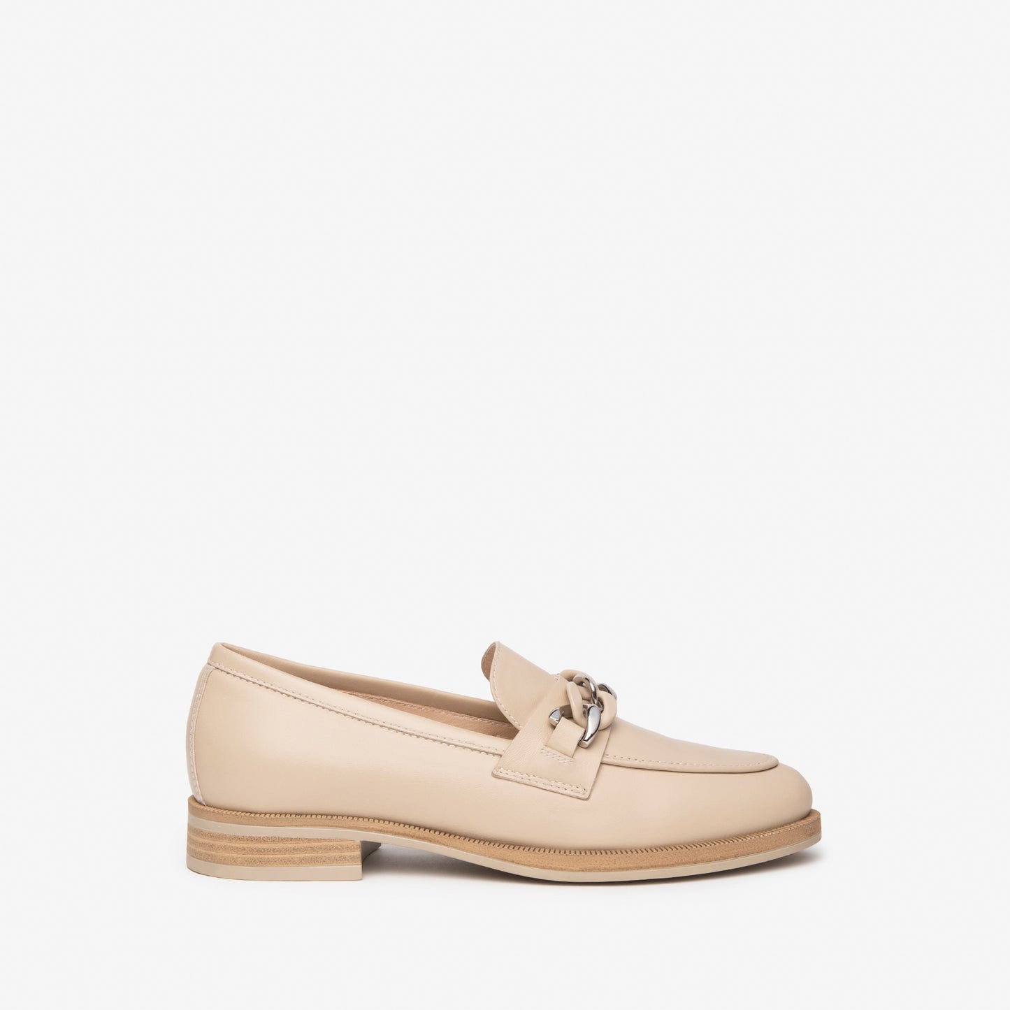 Anabella Beige Loafers 