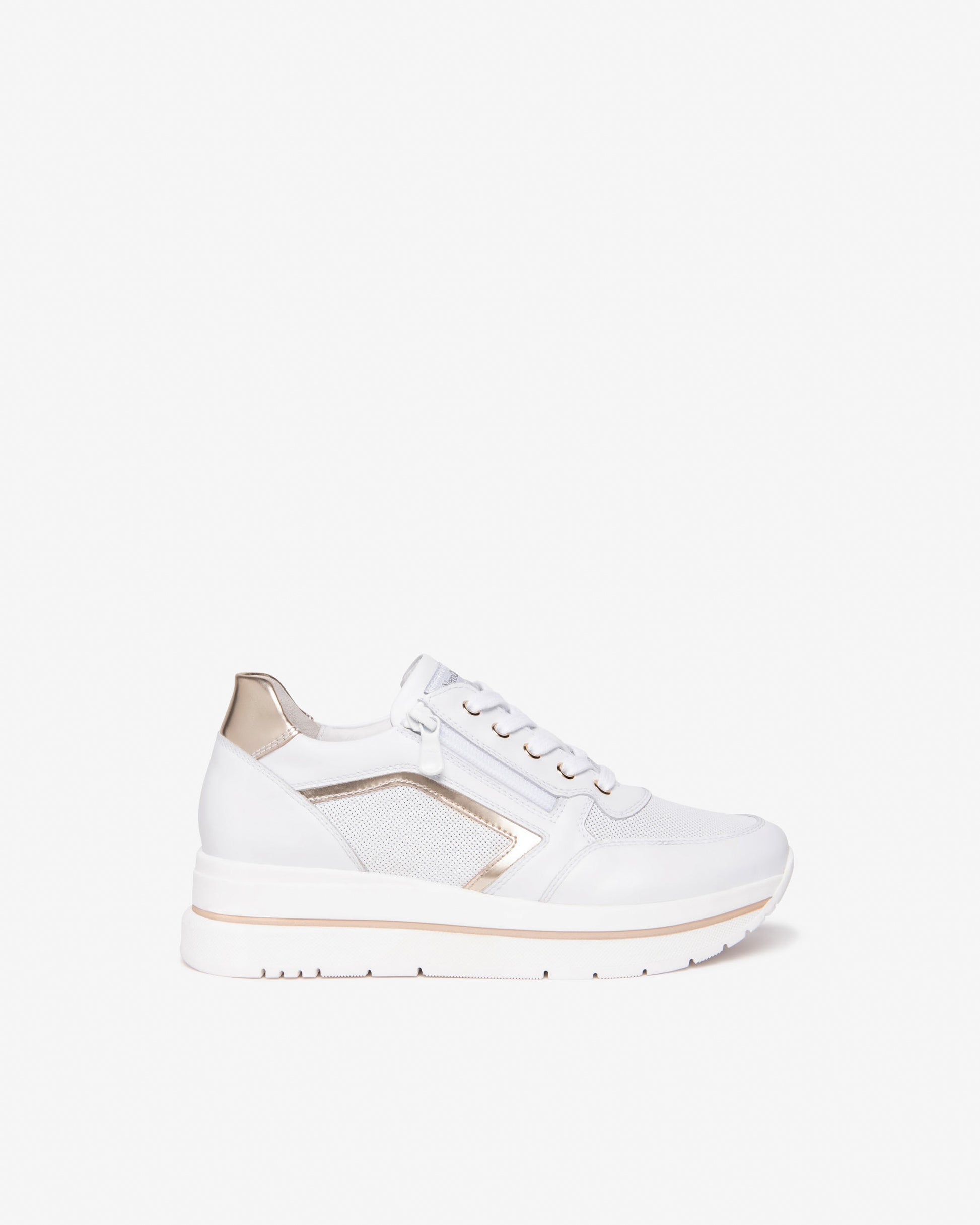 Baskets Prevesa Blanches article 512909 Nouvelle collection printemps été 2026 Magasins chaussures France marque NeroGiardini Cuir Italien Qualité