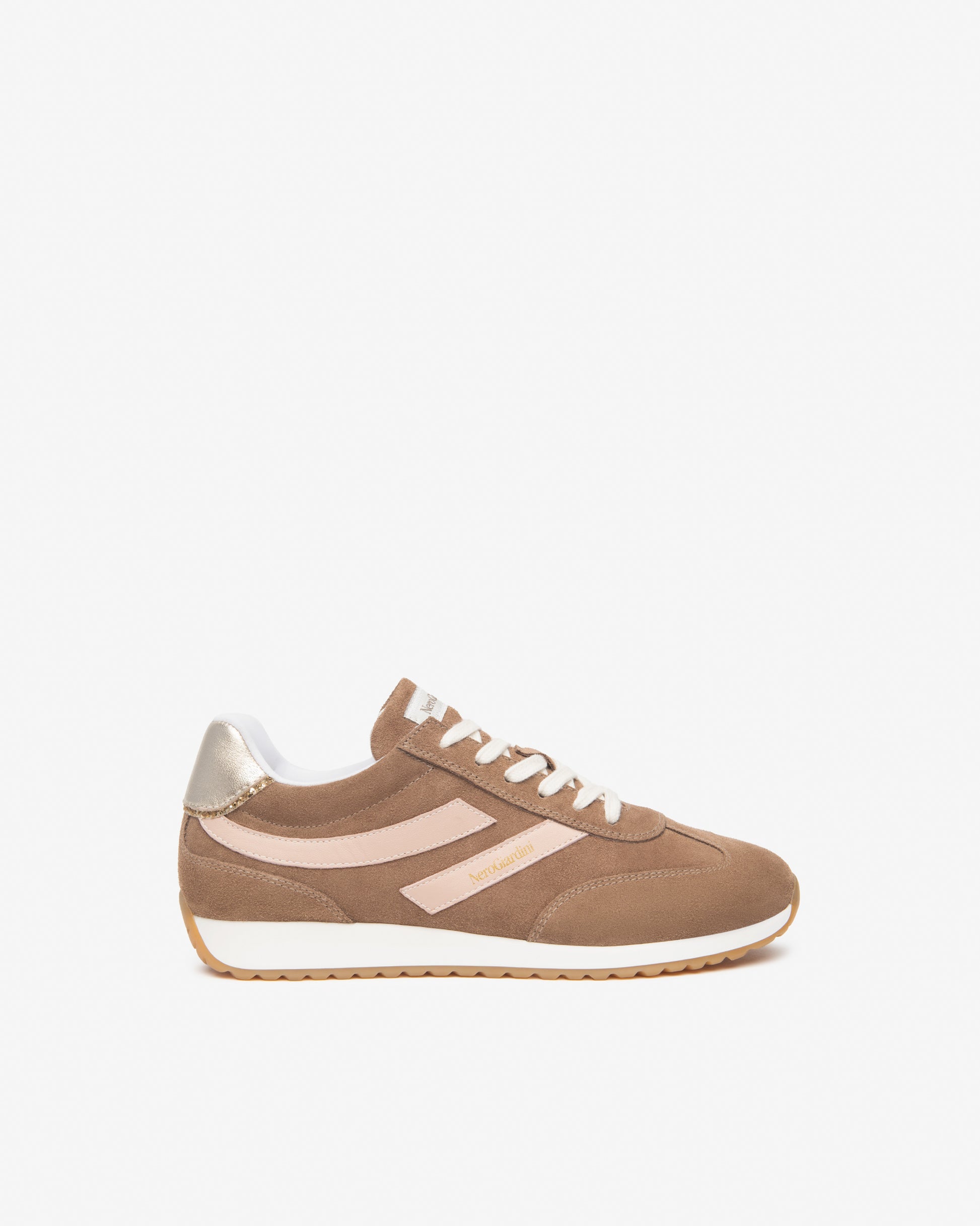 Baskets Bundaberg Camel Nouvelle collection Printemps Été 2026 marque NeroGiardini chaussures femme baskets tendance cuir qualité fabrication italienne confort premium style chic mode élégance contemporaine haut de gamme