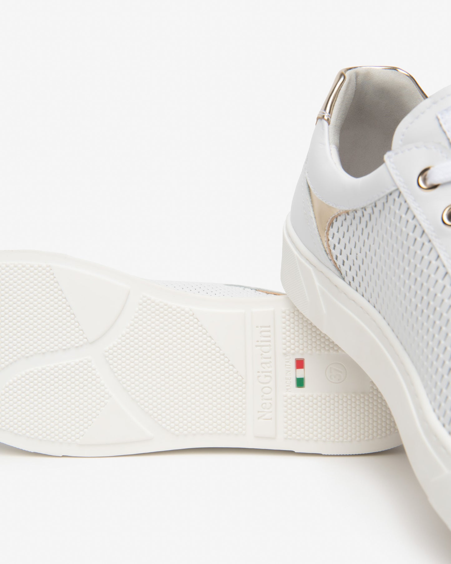 Baskets Perth Blanches