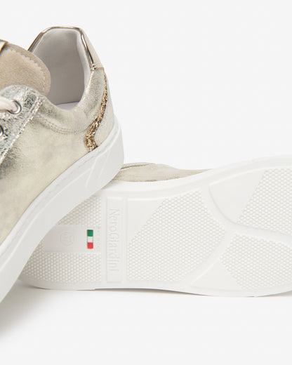 Baskets Mano Dorées