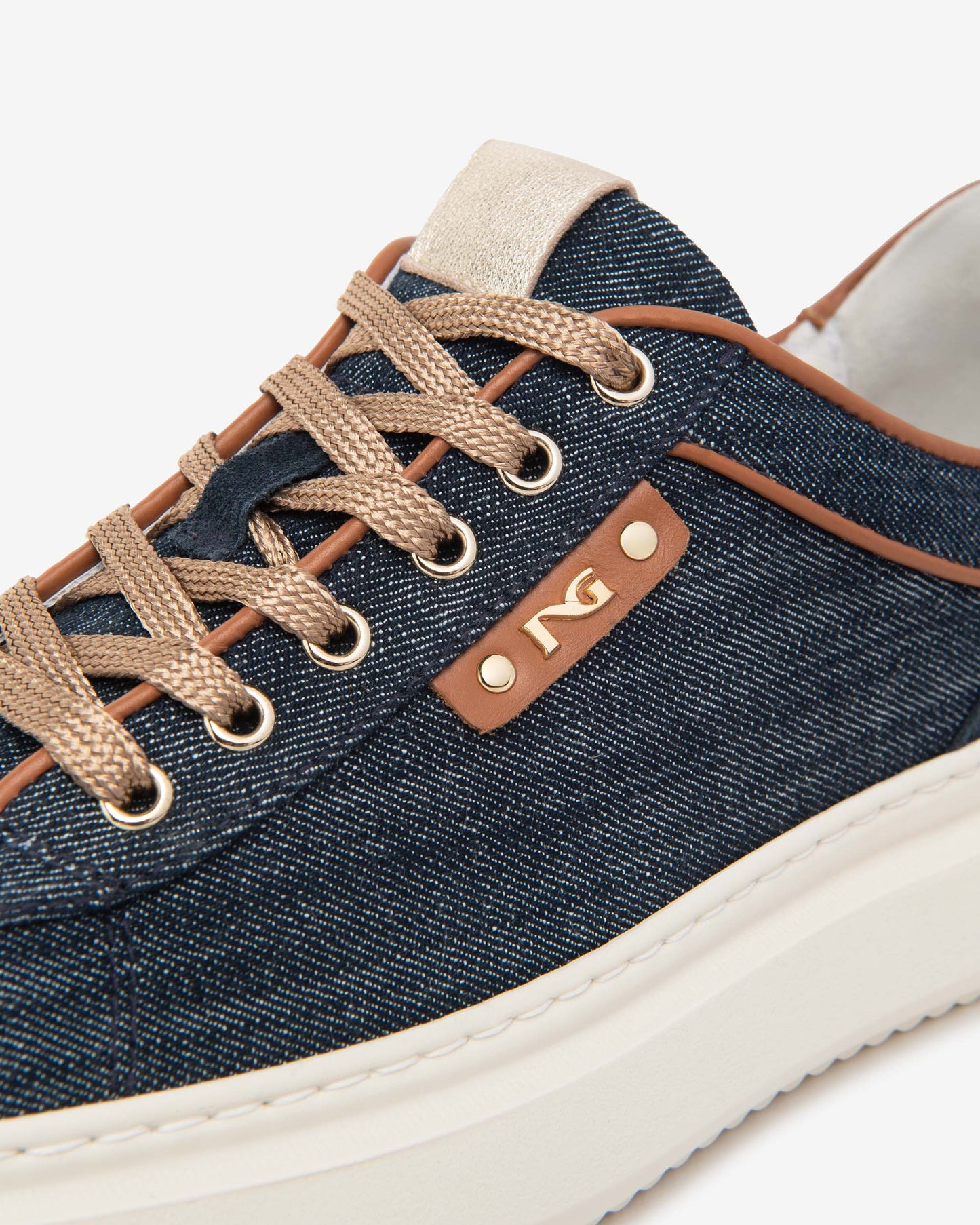 Baskets Darwin Bleues