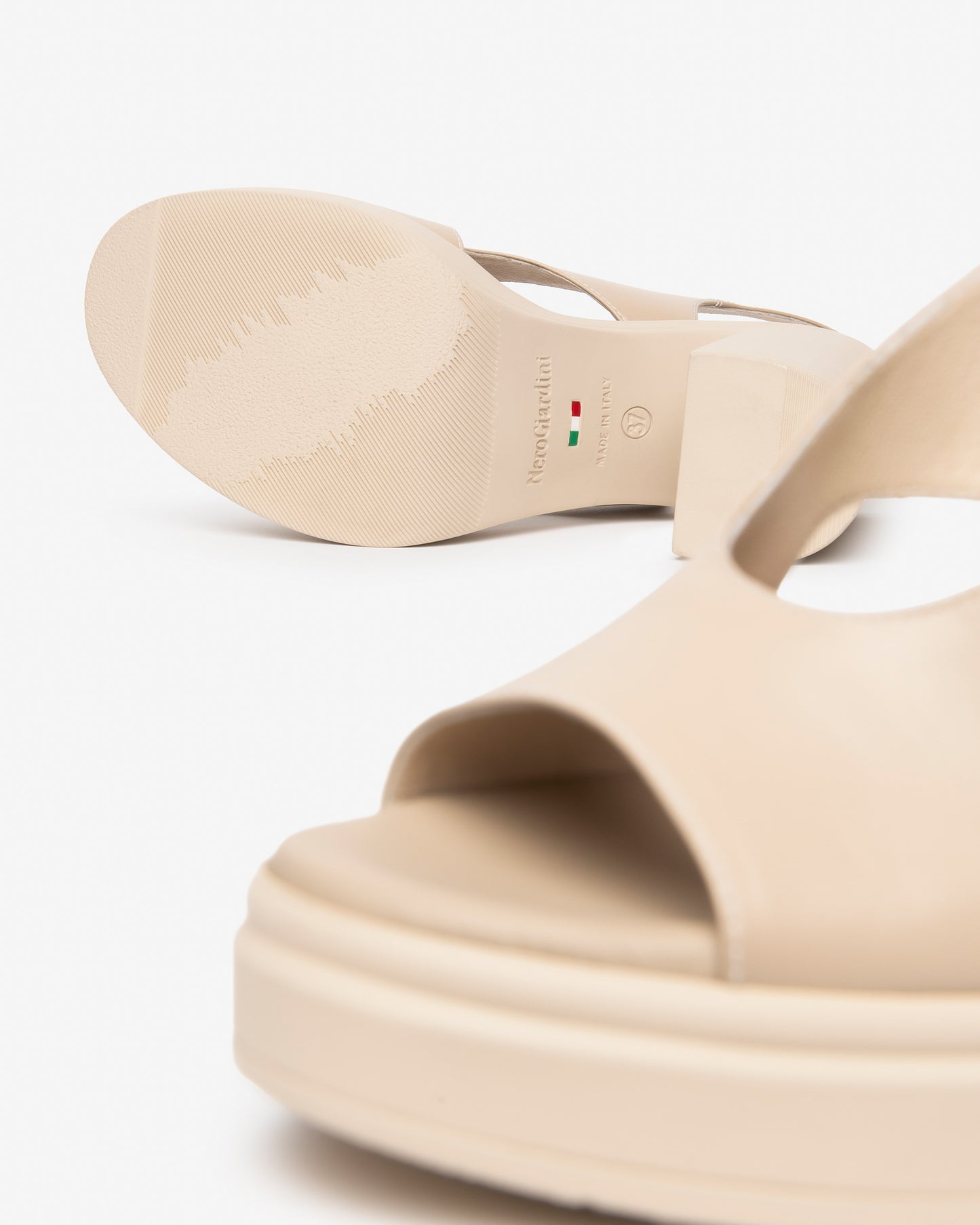 Sandali Enila Beige