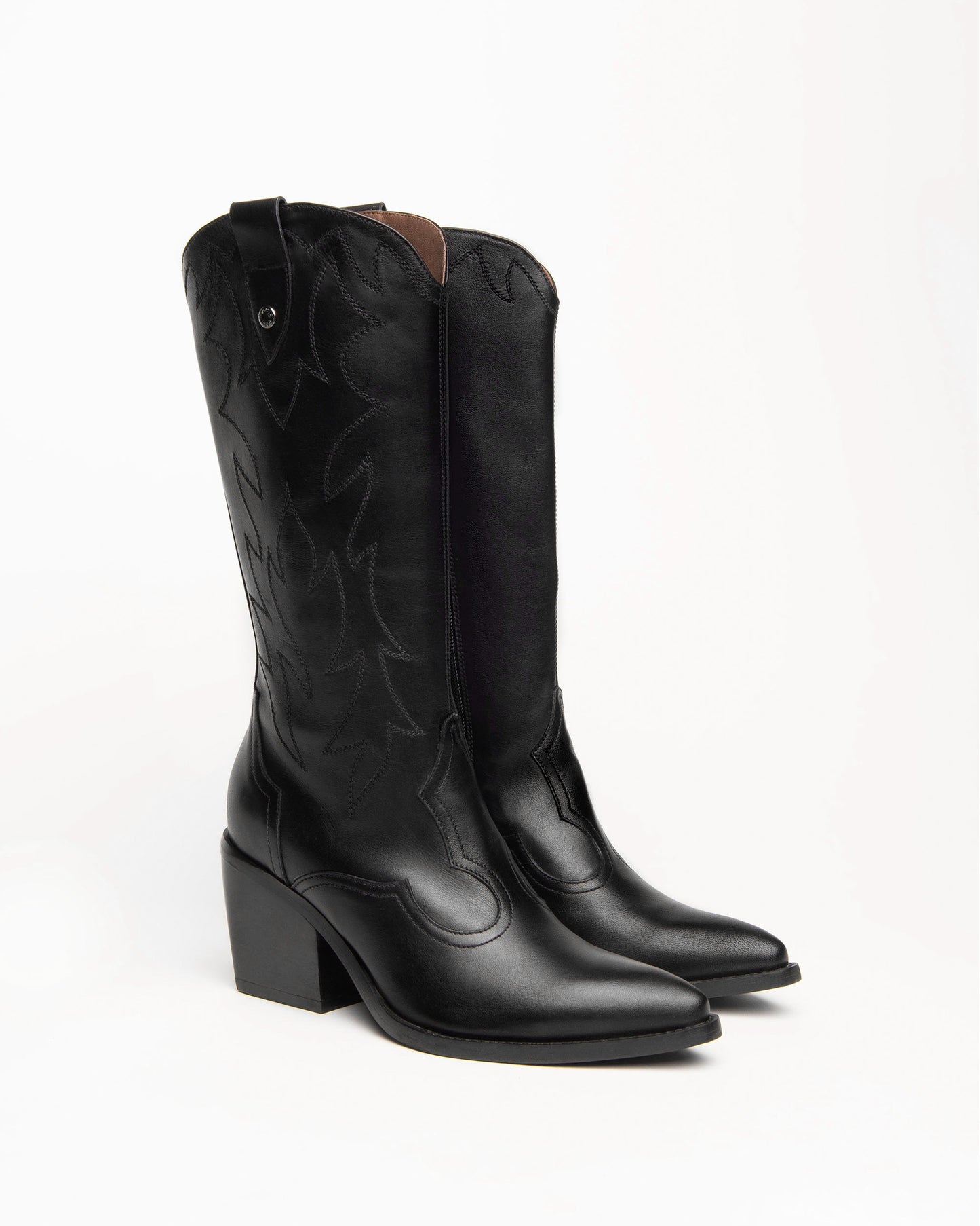 Bottes Eriobotrya Noires