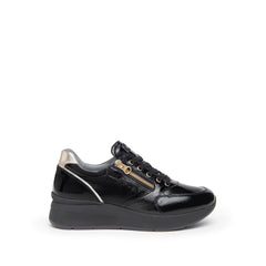 Black Riverside Sneakers 