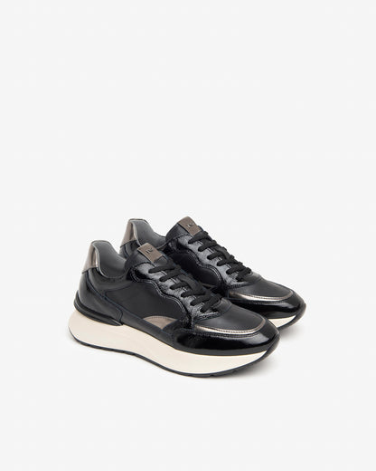 Black Carya Sneakers