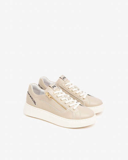 Domestica Beige Sneakers