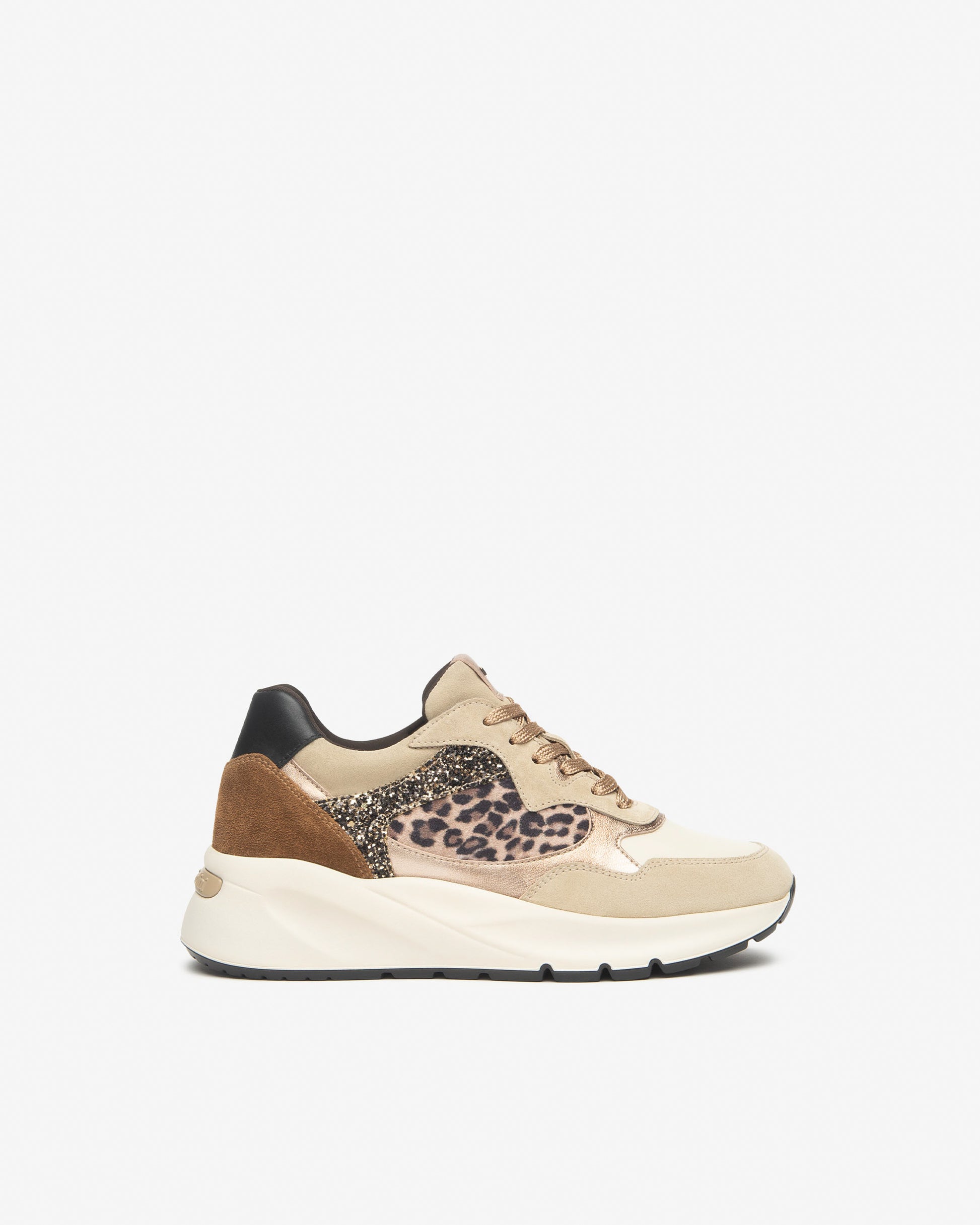 Baskets Rudersdal Beiges article 512060 Chaussures femmes Marque NeroGiardini Italie Cuir Nouvelle collection automne hiver 2025 Magasins France