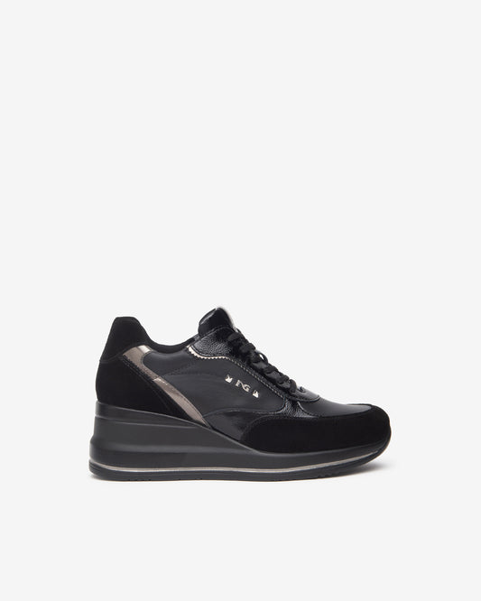 Baskets Haderslev Noires article 514130 Chaussures femmes Marque NeroGiardini Italie Cuir Nouvelle collection automne hiver 2025 Magasins France