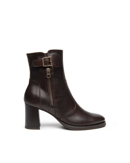 Boots Vik Bruns