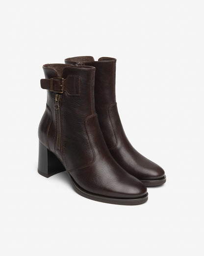 Boots Vik Bruns