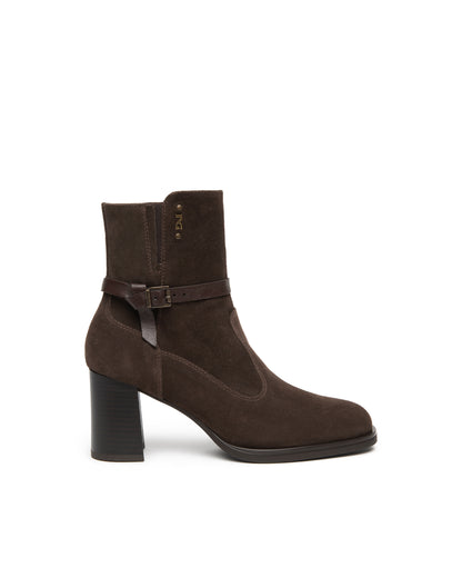 Boots Husa Bruns