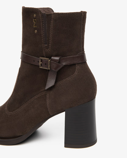 Boots Husa Bruns