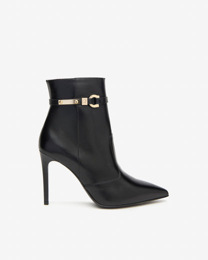Boots Monnier Noirs article 617782 Chaussures femmes Marque NeroGiardini Italie Cuir Nouvelle collection automne hiver 2026 Magasins France