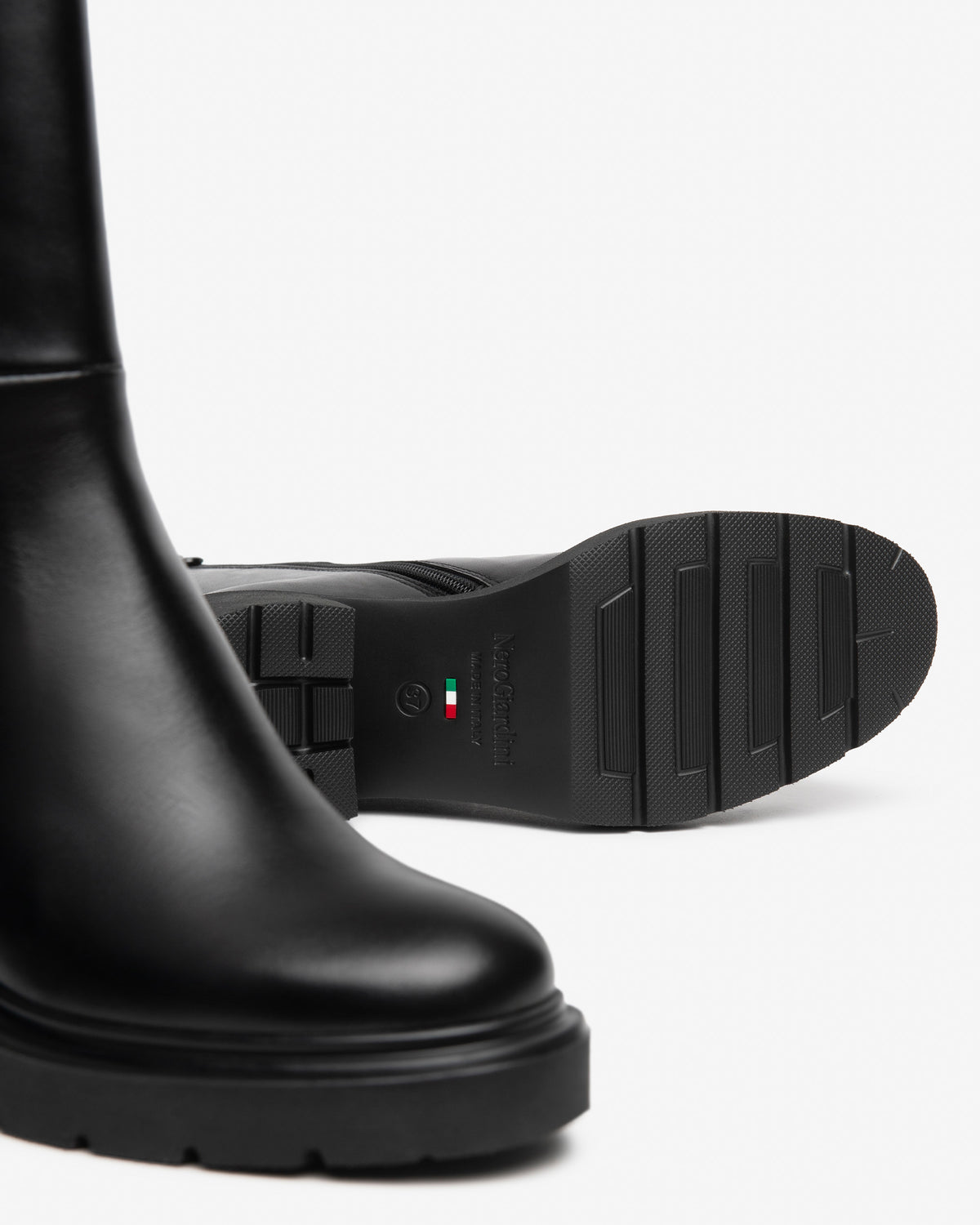 Boots Gote Noirs