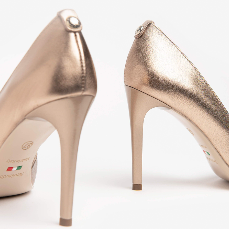 Decollete dorate nero giardini discount